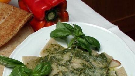 Ad Ameglia la primavera arriva tra cibo e musica