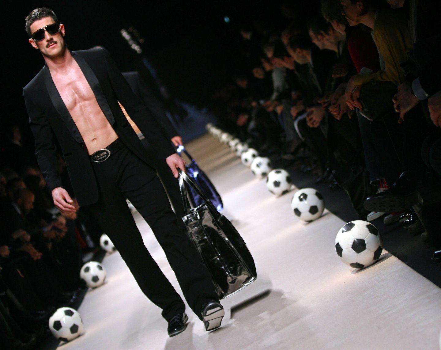 Haute couture e calcio, una mostra per Pitti Uomo