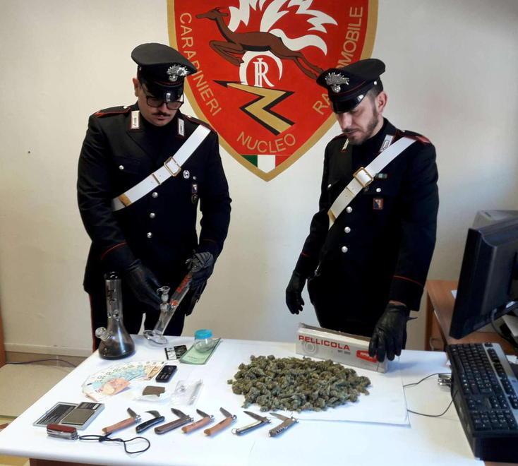 Operatore in comunità ma spacciatore in casa 