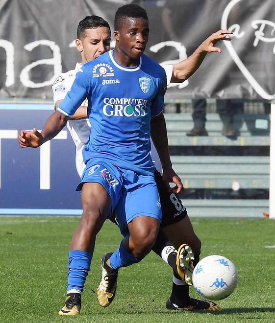 Nonno Aurelio mette dentro il ragazzino e riaccende la squadra