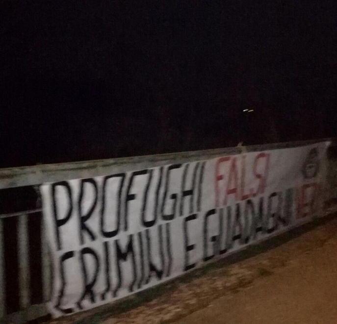 Striscione di CasaPound a Martignana
