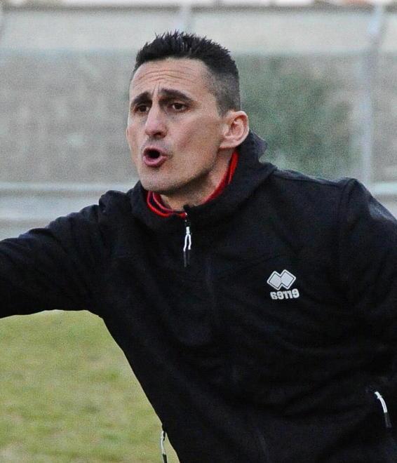 Cecina a Cascina contro l’ex Polzella 