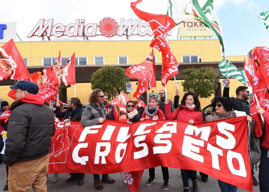 Unieuro è sbarcata all’Aurelia Antica 
