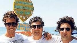 Creme e riso freddo al mare come d’estate e c’è chi fa il bagno