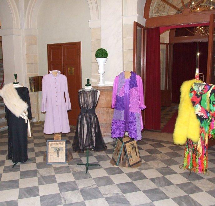 Vintage di lusso per gli alluvionati: "Ho venduto i miei abiti per loro"