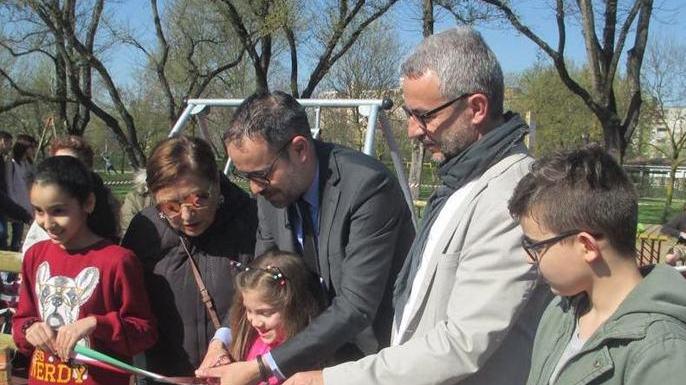 Taglio del nastro al parco per tutti nella zona sud