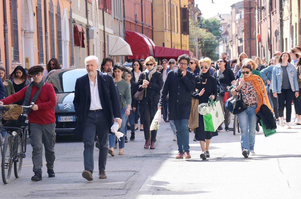 Musica, parole e il corteo per il ricordo di Anna 