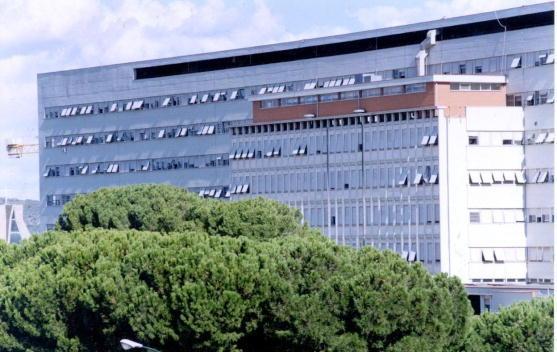 Dipendenti Asl Cgil: «Il 65% di loro è insoddisfatto» 