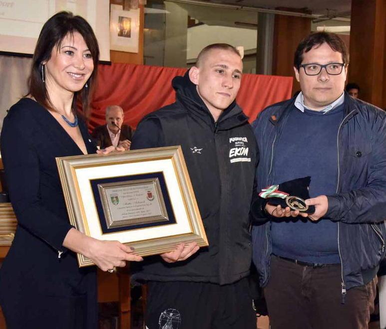 Mister Evani premiato sportivo dell’anno 