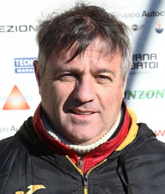 Monteombraro stop e addio alla vetta 