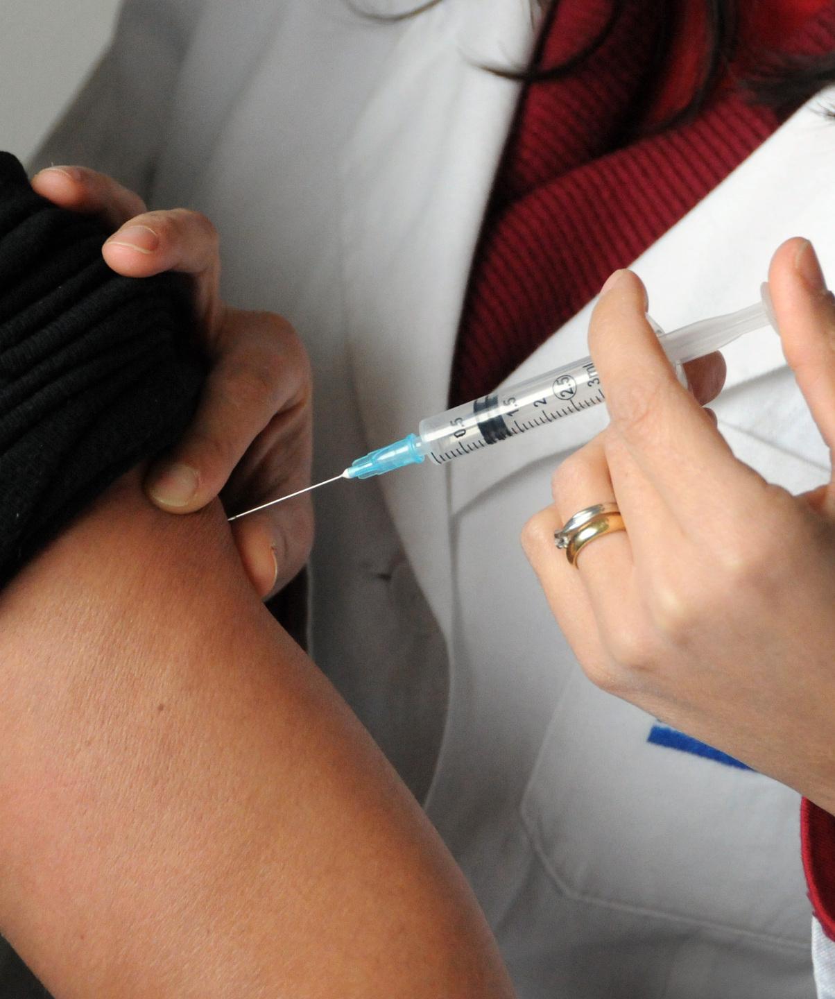 Svolta vaccinazioni: ambulatorio a Ozieri per il Monte Acuto 
