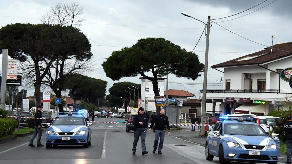 L'Aurelia chiusa dopo il tragico incidente