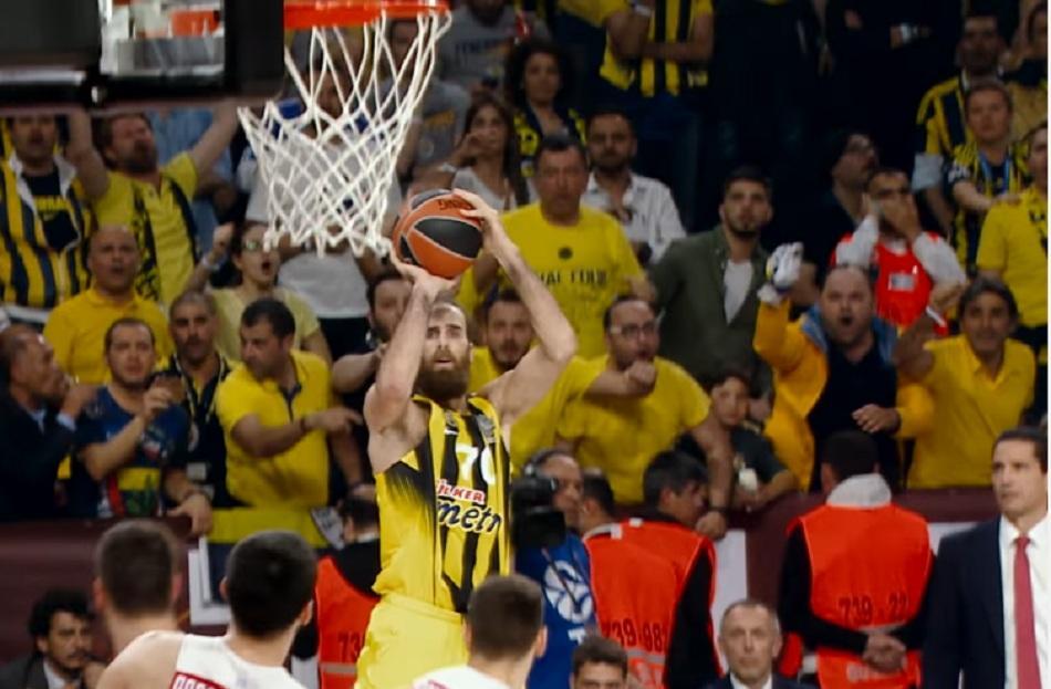 Gigi Datome al tiro in un'immagine tratta dal documentario
