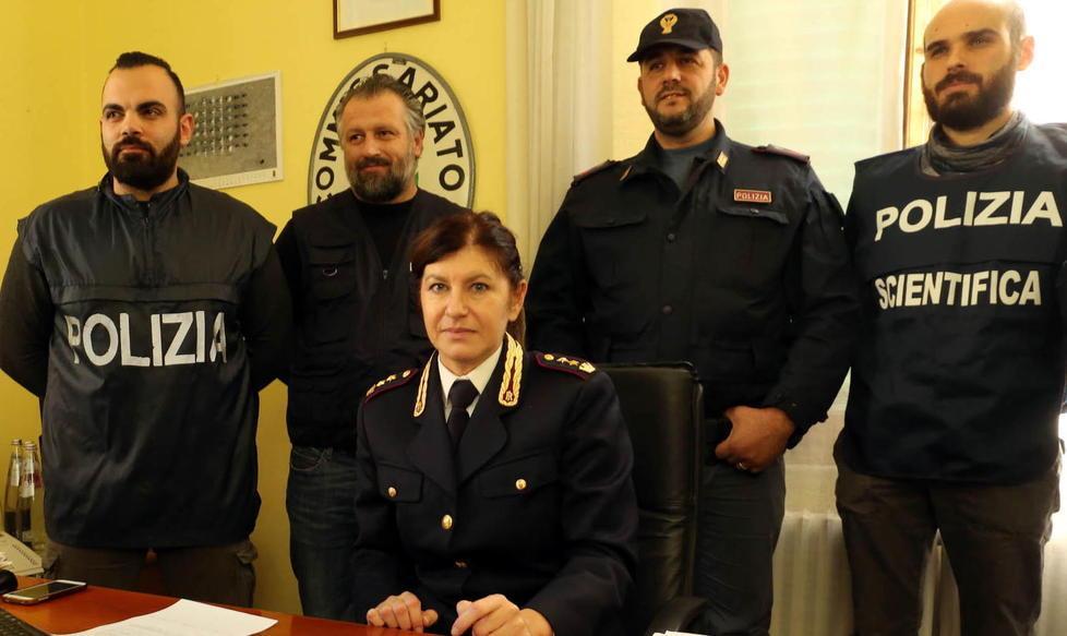 Spaccio, giovane arrestato dalla polizia