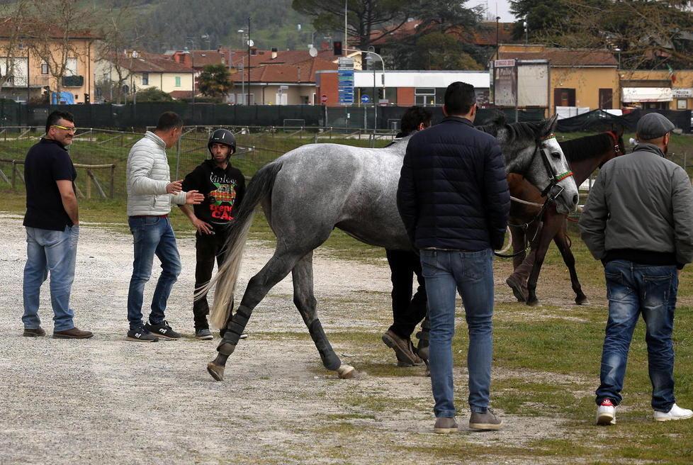 Prove in Buca rinviate per maltempo 