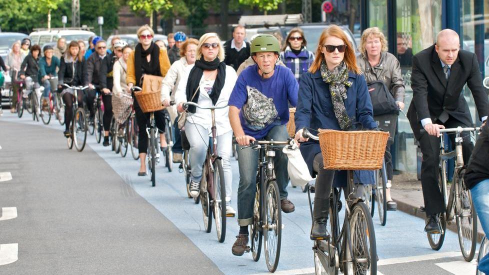Fiab: «Città a misura d’auto, meno ciclisti» 