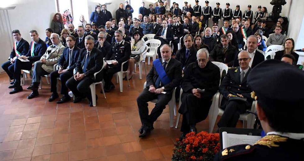 Polizia in festa, nel 2017 diminuiscono furti e reati 