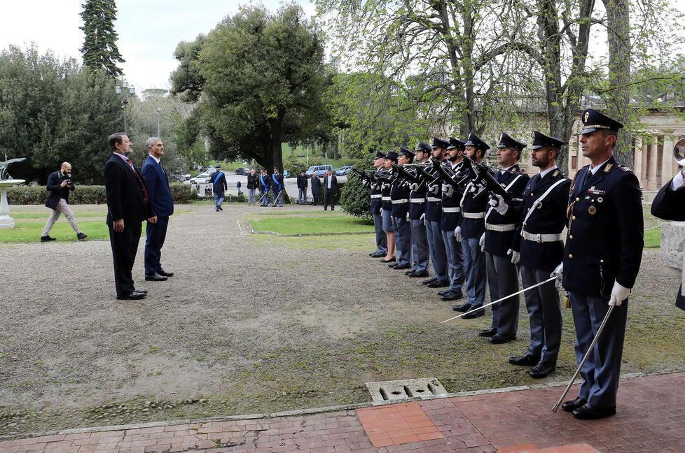 «Calano i reati, resta il senso d’insicurezza» 