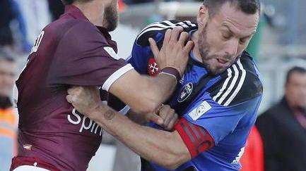 Petrone conta gli effettivi