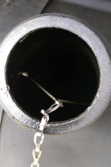 Rubano 200 euro di carburante dal camion