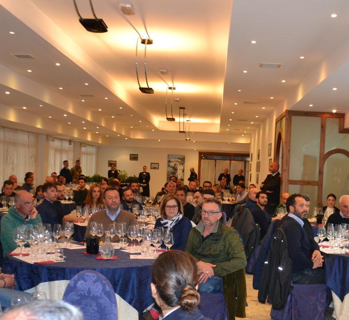 Degustazione dagli albori all’annata 2015 Un viaggio unicum alla scoperta del nettare 
