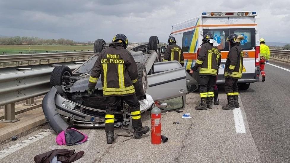 Due incidenti e due feriti in quindici ore