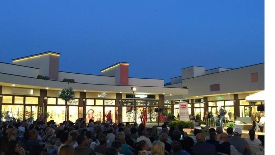 Brugnato Outlet cresce (più 10%) e festeggia