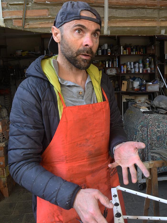 Se la tavola da surf si rompe ecco il kit brevettato da un oristanese