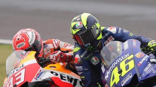 La Dorna prova a spegnere la bufera