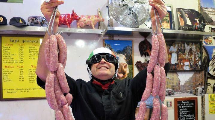 Modena: l’ode alla salsiccia Imitarla è impossibile
