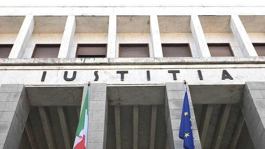 Il pm chiede più di 4 anni per il bagnino violento
