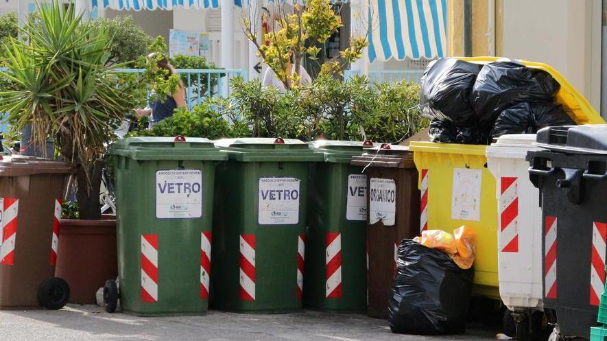 Un incontro per spiegare il porta a porta