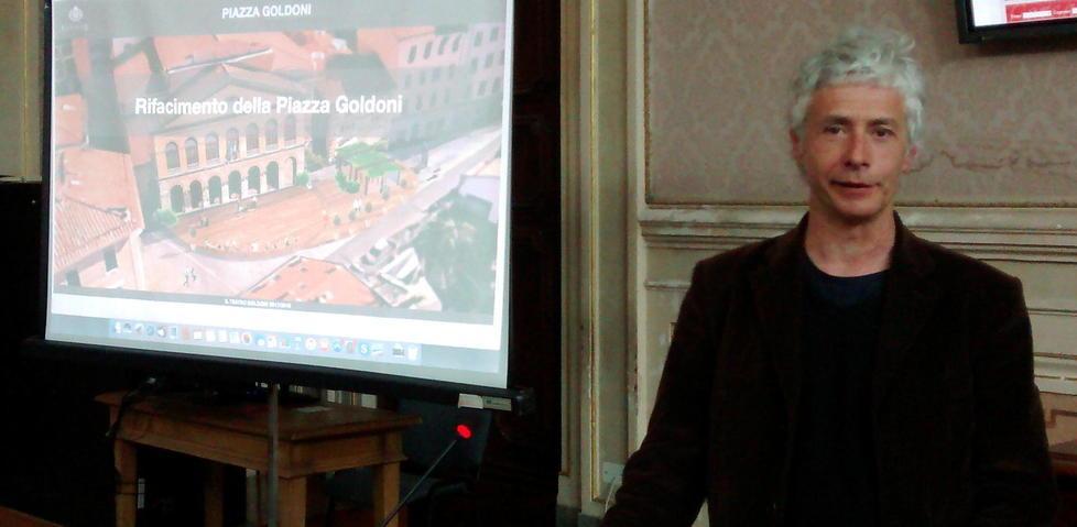 Il Goldoni cresce e prende la piazza 