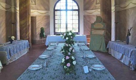 Tavole fiorite a villa Forni di Cognento con il Garden Club 