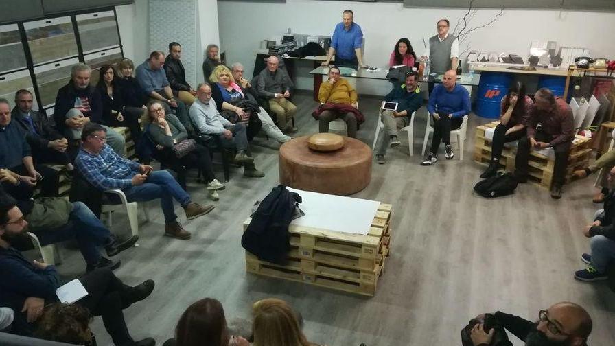 Modena, atelier, rabbia e lambrusco Il M5S prepara la “spallata”
