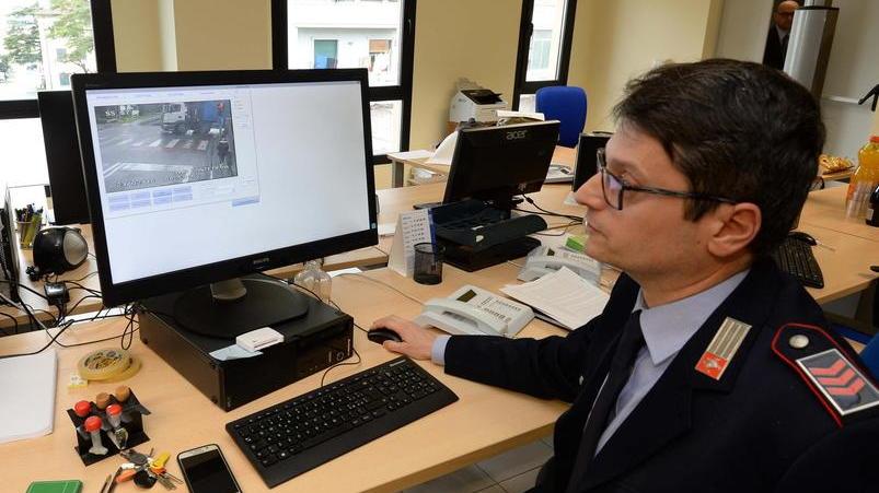 Rifiuti abbandonati, otto identificati