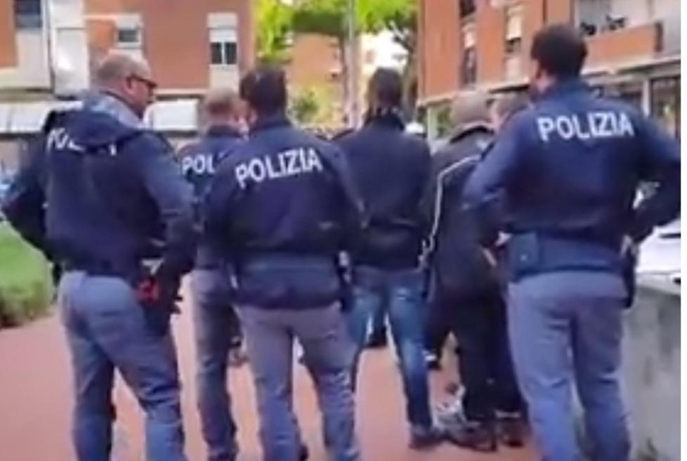 Assedio alla Lega, in dieci rinviati a giudizio