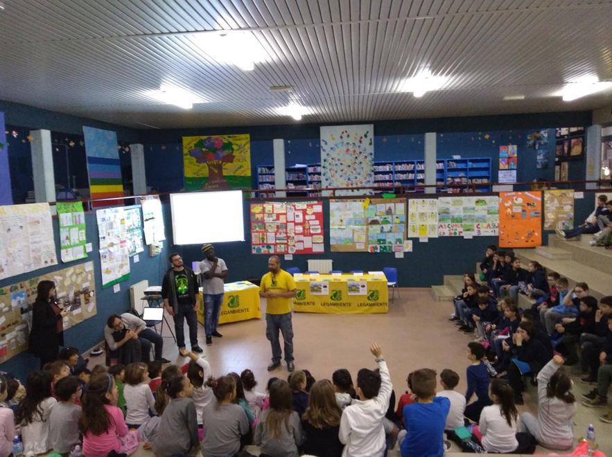 I bambini a scuola di sana alimentazione 
