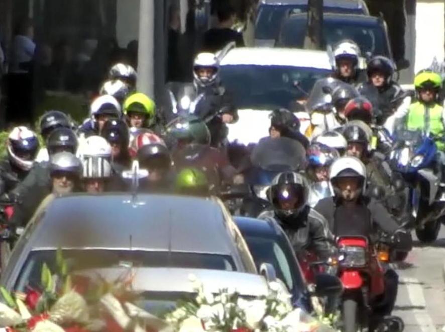 Il rombo delle moto per l’addio a Fernando e Valdo - VIDEO