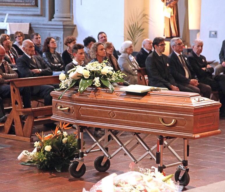 «Addio Giancarlo, uomo di dialogo» a San Francesco il funerale di Niccolai 