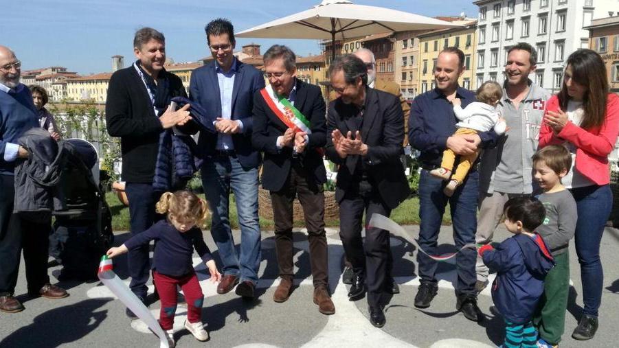 Show del verde, in migliaia per le strade del centro
