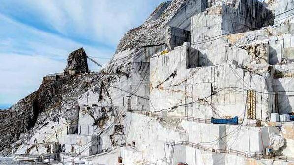 «No alla commissione a porte chiuse»