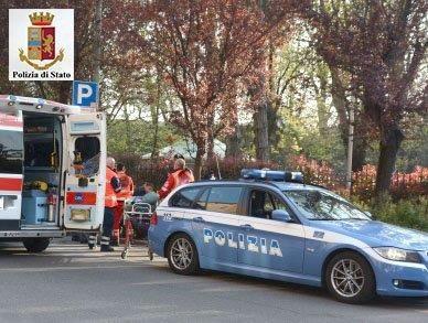 L'intervento della pattuglia della Polizia stradale