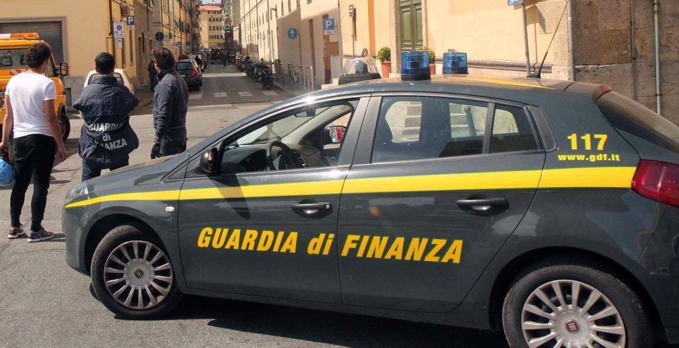 Emetteva fatture false, condannato 