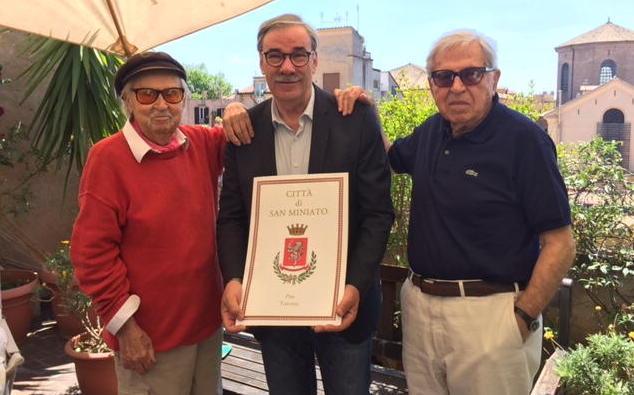 L’ultimo saluto al regista più amato 