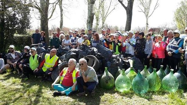 Mini discariche a Lagosanto L’intervento dei volontari