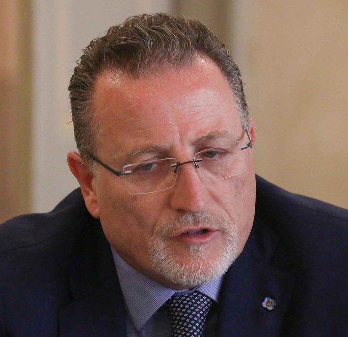 «La società nega un futuro ai giovani» 