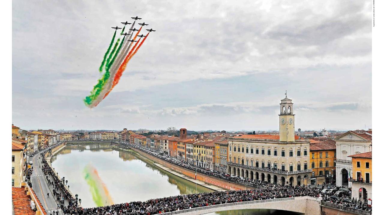 Il poster in regalo con Il Tirreno