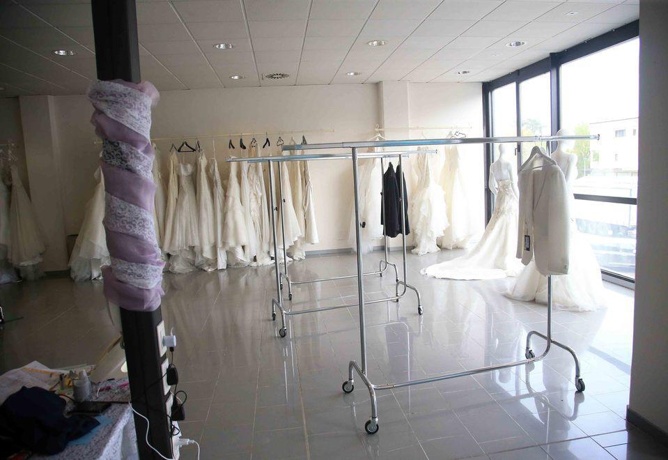 Reggio Emilia, maxi furto di abiti da sposa per oltre 23mila euro 
