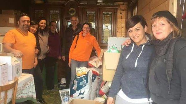 Nuovo viaggio della solidarietà con furgoni carichi di beni